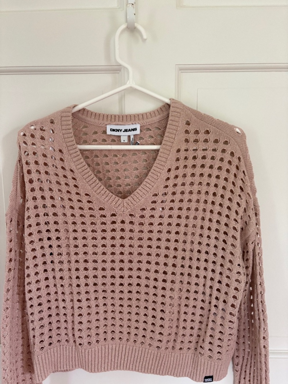 DKNY SPARKLY ROSE SWEATER SO CUTE SIZE XS